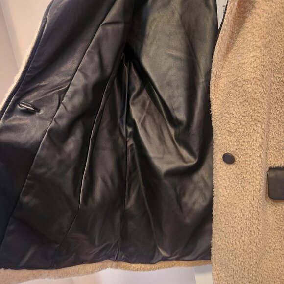 NWT-REVOLVE x WeWoreWhat Faux fur-Faux leather Sherpa Coat Blazer Jacket-Small - Picture 15 of 16
